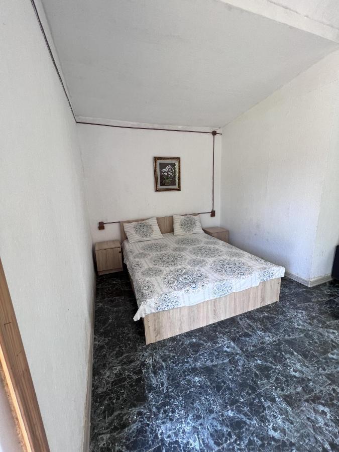 V gostiakh u Maii Hotel Gagra Ngoại thất bức ảnh